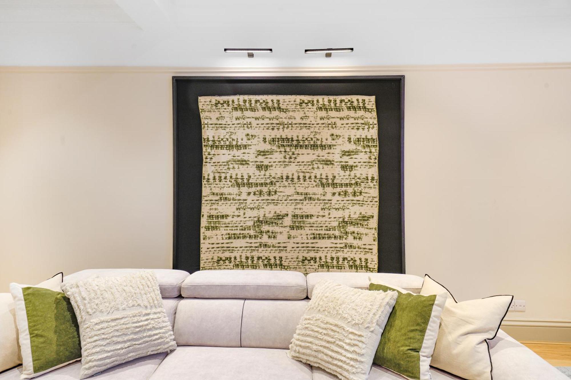 Spacious And Modern 4 Beds Home In Kensington Londyn Zewnętrze zdjęcie